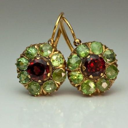 Vintage Round Earrings in Red and Green Crystal