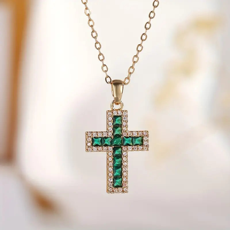 Emerald Cross Pendant Necklace Solène | Gold