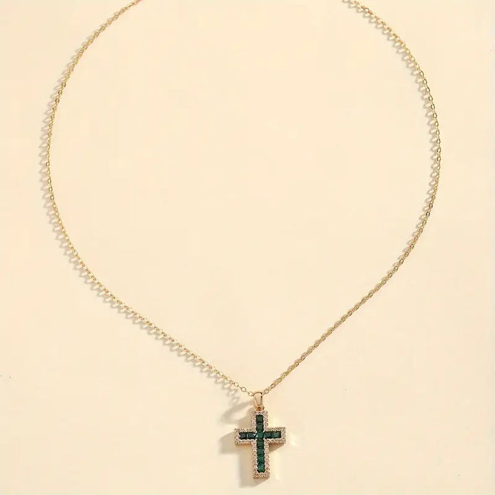 Emerald Cross Pendant Necklace Solène | Gold